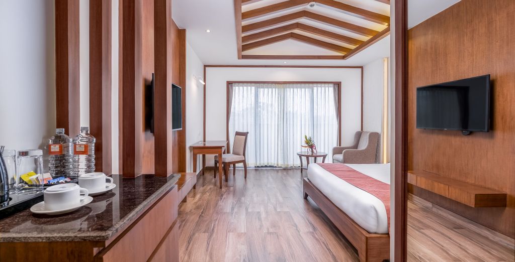 Tour di gruppo​: Esperienza autentica in hotel 4* o 5*