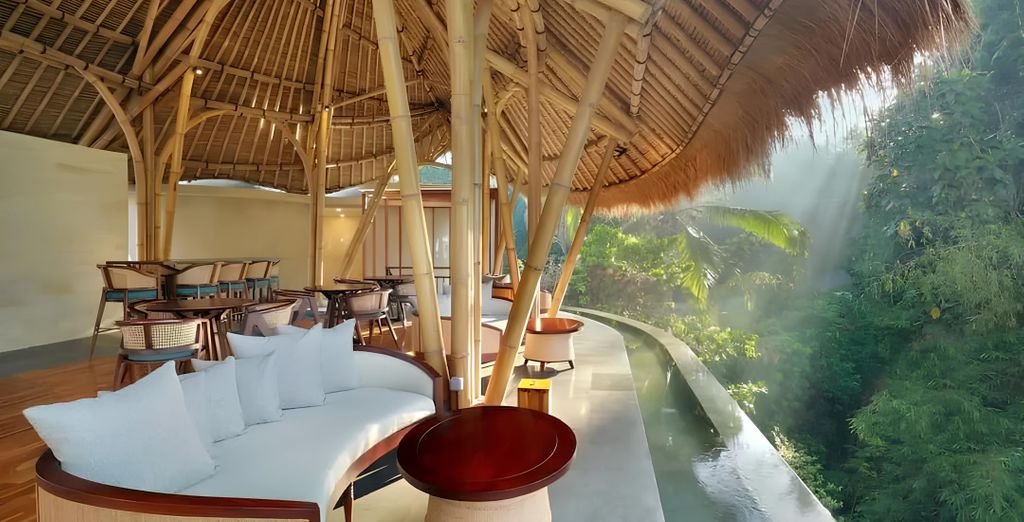 Aksari Luxury Resort & Spa Ubud by iNi Vie Hospitality 5*, Cocana Resorts Gili Trawangan 5* e The Westin Resort Nusa Dua, Bali 5*