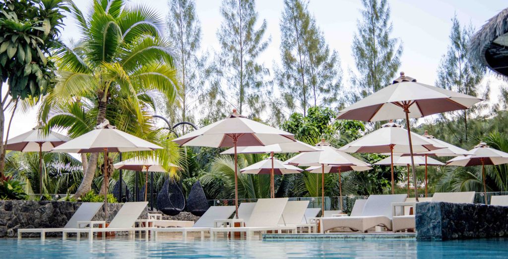 Diamond Cliff Resort & Spa 5*, Sea Seeker Krabi Resort - SHA Extra Plus 4*, Le Méridien Khao Lak Resort & Spa 5* con possibile pre-estensione al Lilit Bang Lumphu Hotel - Bangkok 4*