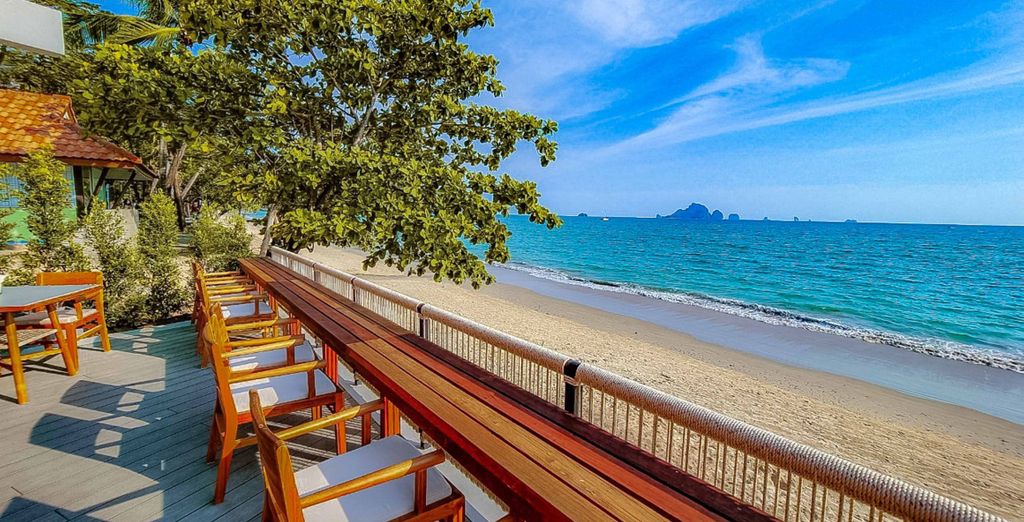 Radisson Suites Bangkok Sukhumvit 4*, Veranda High Resort Chiang Mai MGallery 5*, Sea Seeker Krabi Resort 4* o Sofitel Krabi 5*