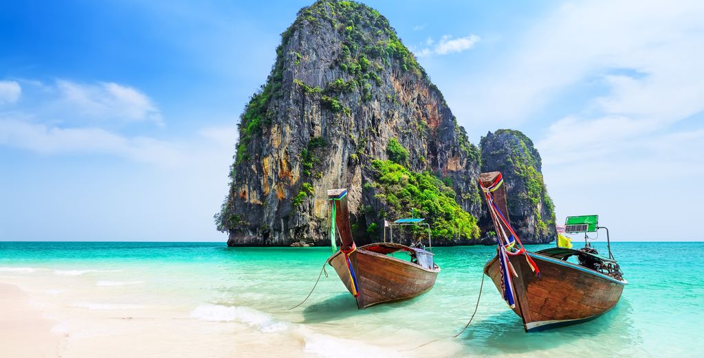 Rawai Palm Beach Resort 4*, Paradise KohYao Resort 4*, Peace Laguna Resort & Spa 4* e possibile pre-estensione al Mode Sathorn Hotel Bangkok 4*