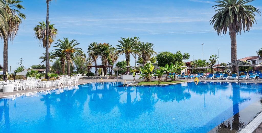 Blue Sea Interpalace 4*