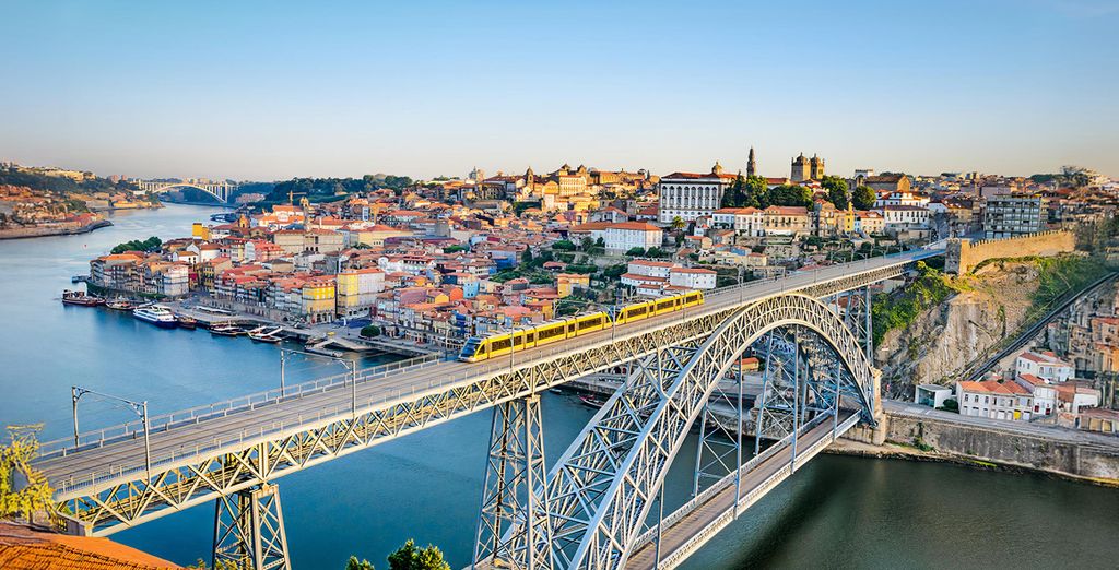Hotel Premium Porto Downtown 4*