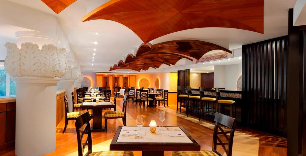 Sheraton Jumeirah Beach Resort 5*