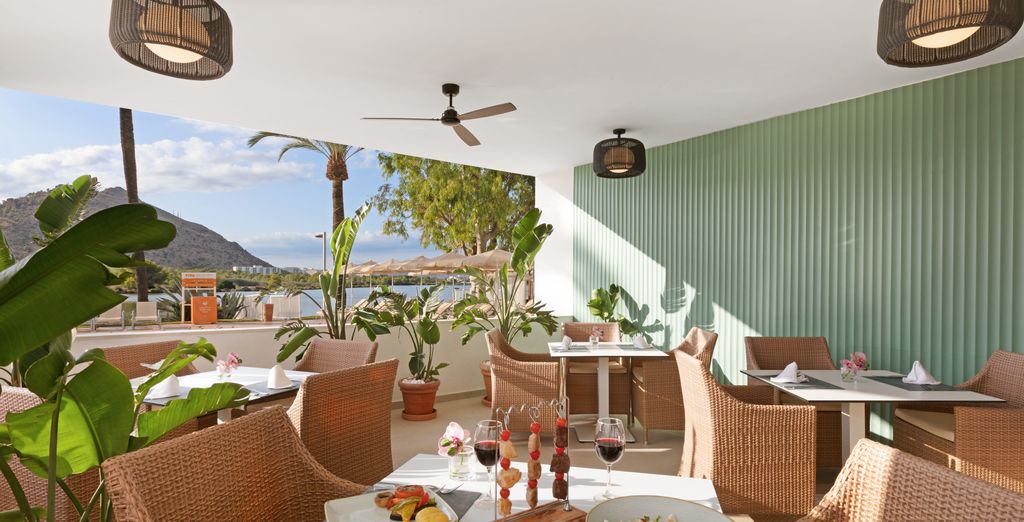VIVA Eden Lago 4*