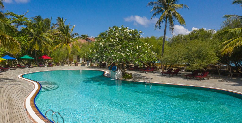 Cinnamon Dhonveli Maldives 4*