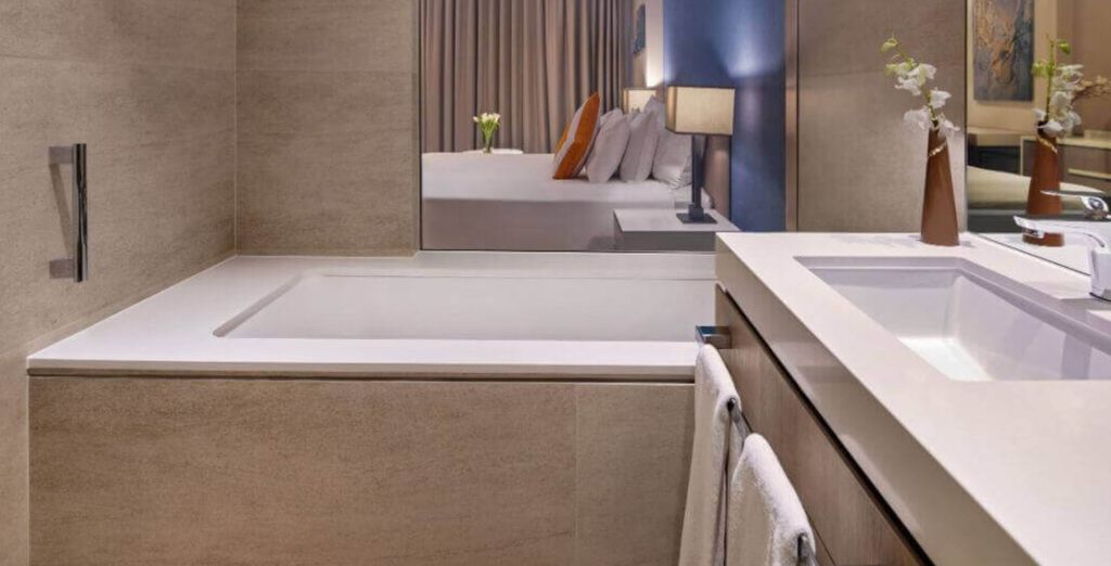 JA Lake View 5*