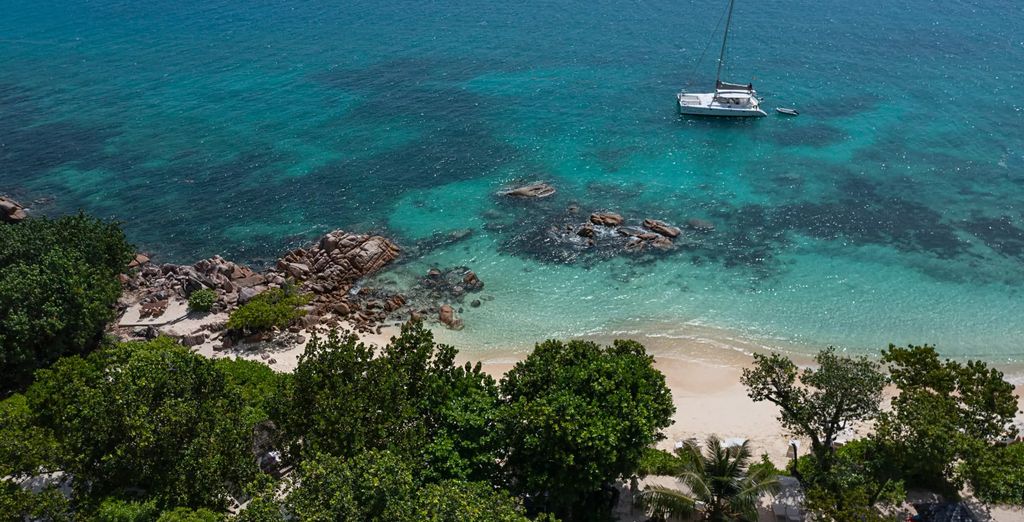 Raffles Seychelles 5* con possibile rpre-estensione a Dubai 5*