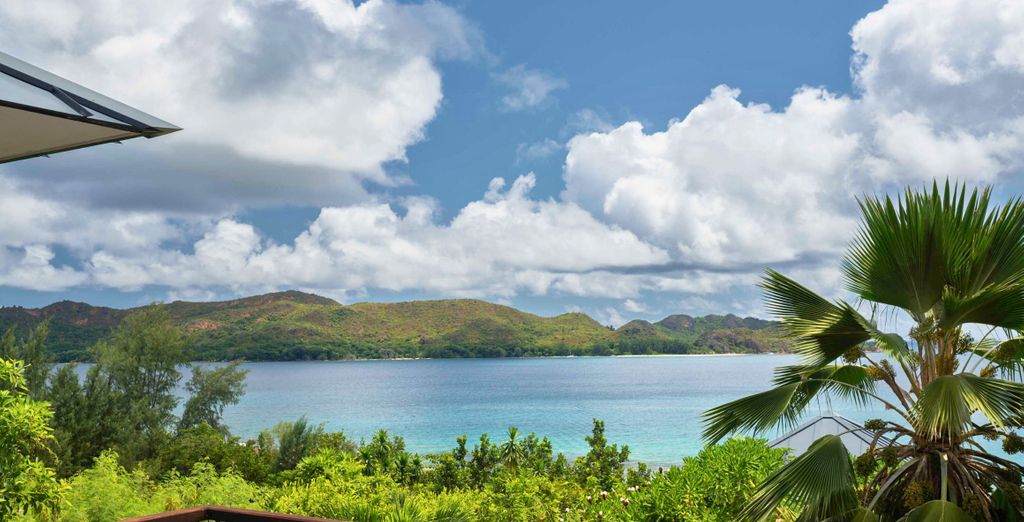 Raffles Seychelles 5* con possibile rpre-estensione a Dubai 5*
