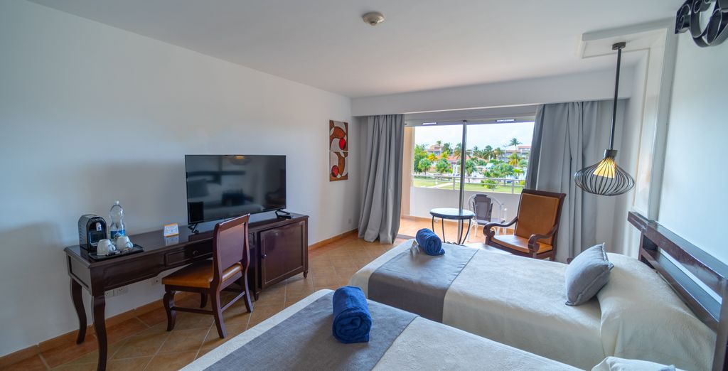 Combinado Casa Particular y Resonance Blu Varadero 5*