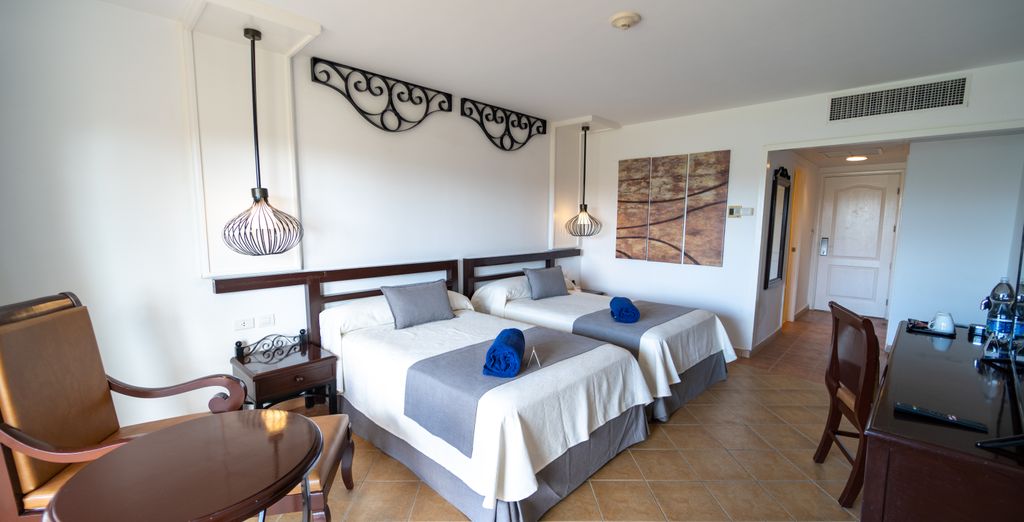 Combinado Casa Particular y Resonance Blu Varadero 5*