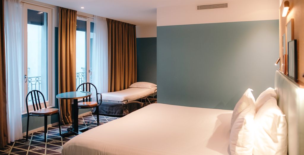 Hotel Eiffel Blomet 4*
