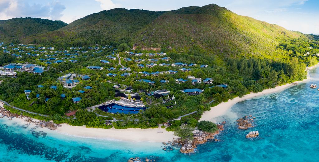 Raffles Seychelles 5* con possibile rpre-estensione a Dubai 5*