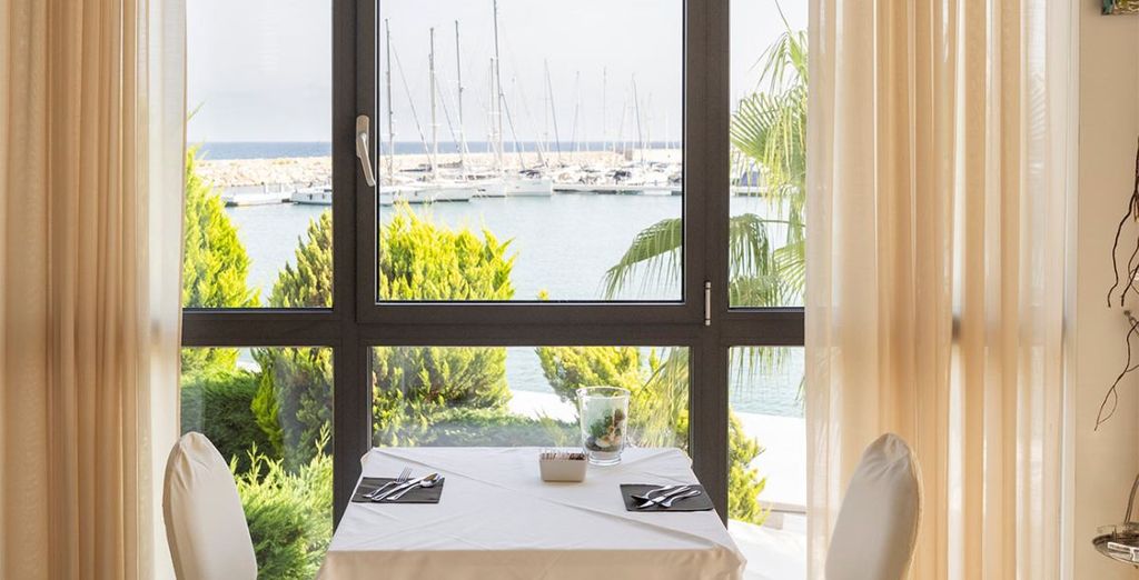 Hotel Riviera dei Fiori 4*