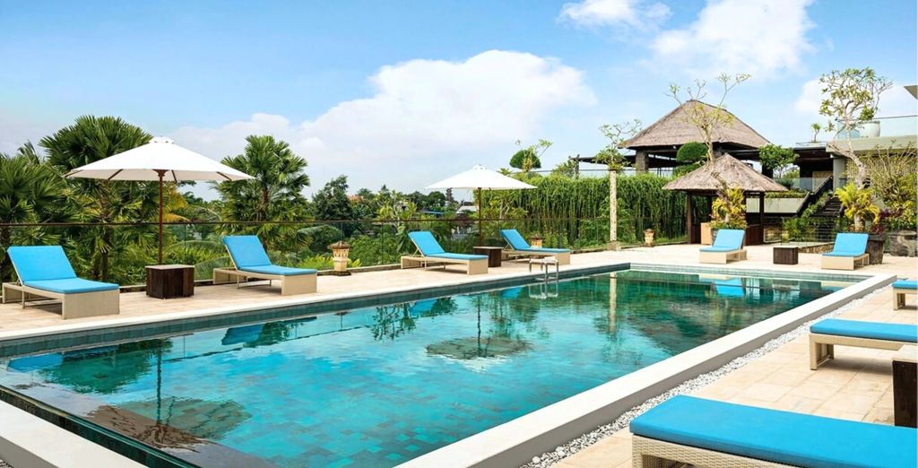 Sthala a Tribute Ubud 5*, Mahagiri Nusa Lembongan 4* & Renaissance Uluwatu 5*