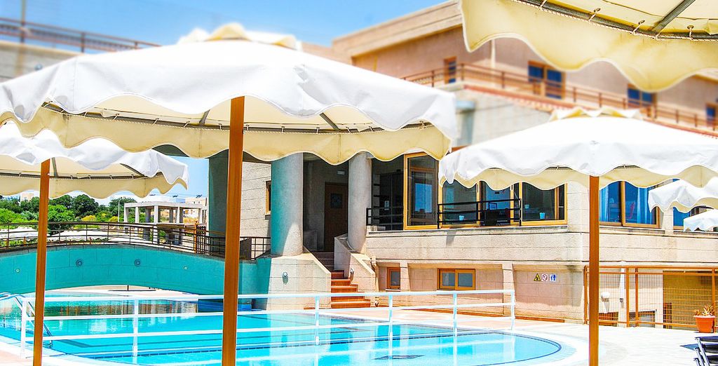 Gennadi Blue Hotel 4*