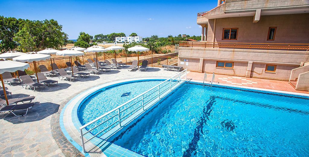 Gennadi Blue Hotel 4*