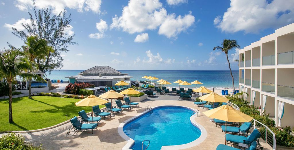 Sea Breeze Beach House All Inclusive by Ocean Hotels 4*