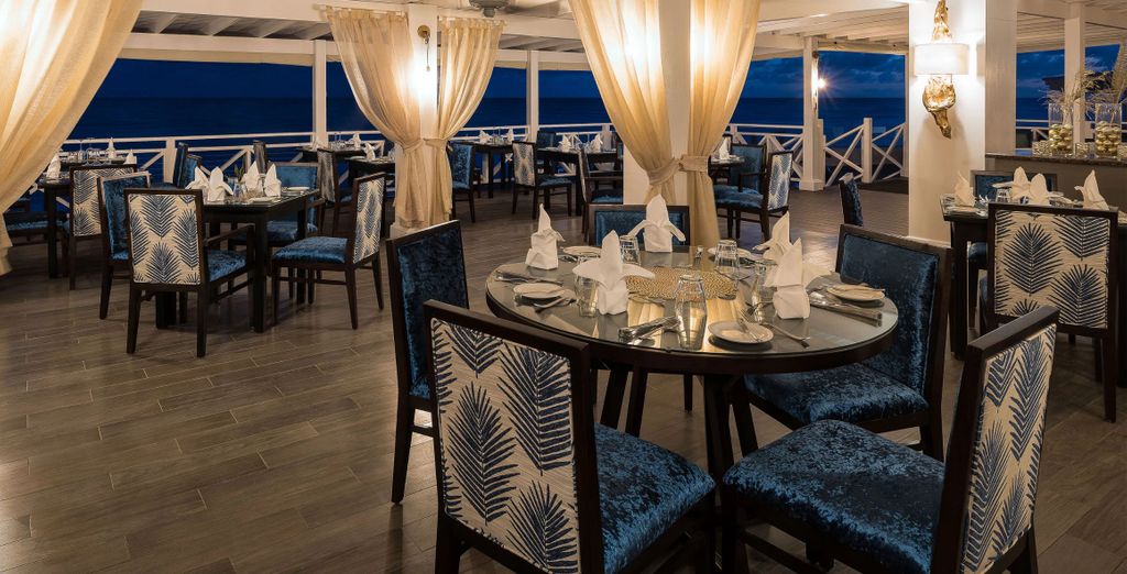 Sea Breeze Beach House All Inclusive by Ocean Hotels 4*