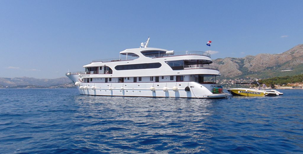 Crociera: Un viaggio da sogno tra perle del Mediterraneo