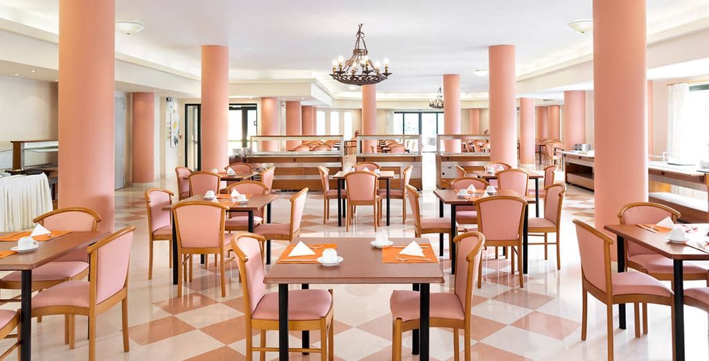 Century Resort Corfu 4*