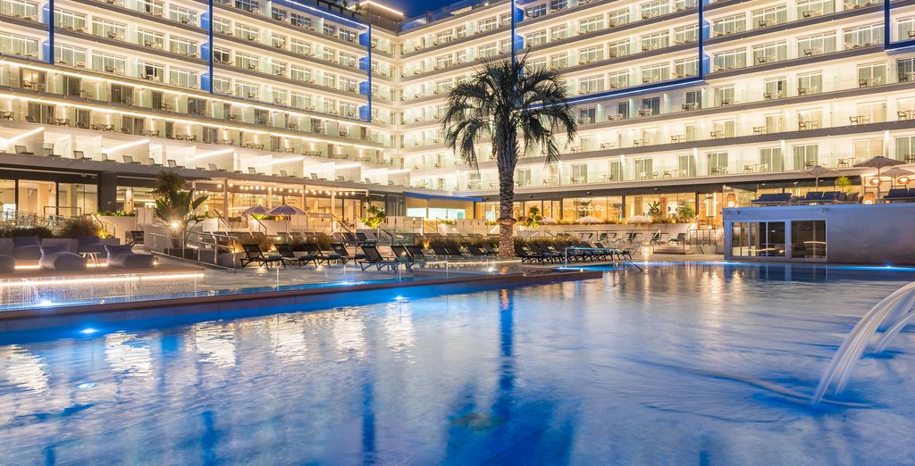 L'Azure Hôtel 4*
