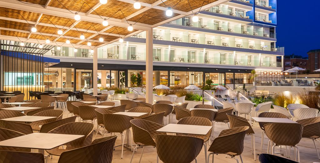 L'Azure Hôtel 4*