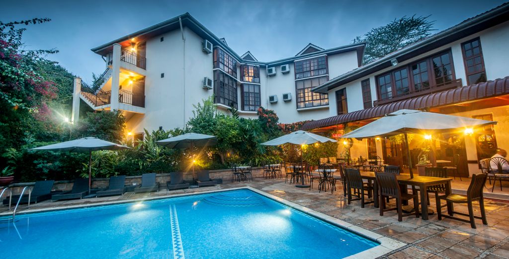 Safari da 3 a 6 notti con estensione all'AHG Hisia Nungwi Hotel 4*