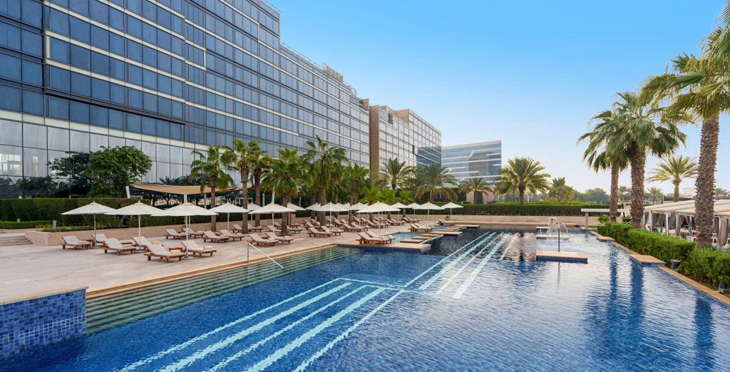 Fairmont Bab Al Bahr 5*