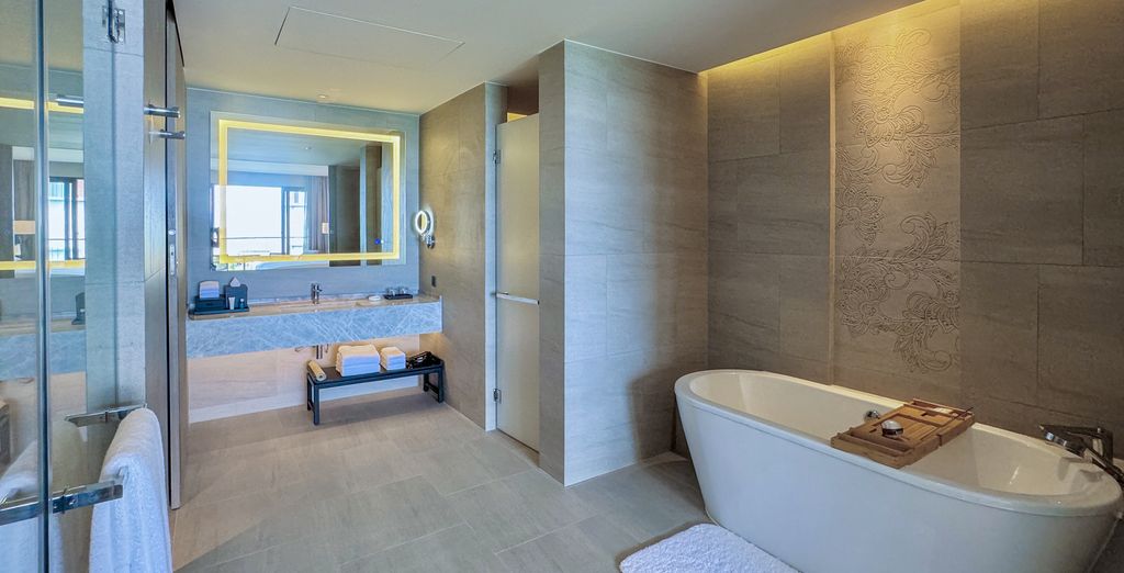 Khao Lak Marriott Beach Resort 5* con possibile estensione a Phuket