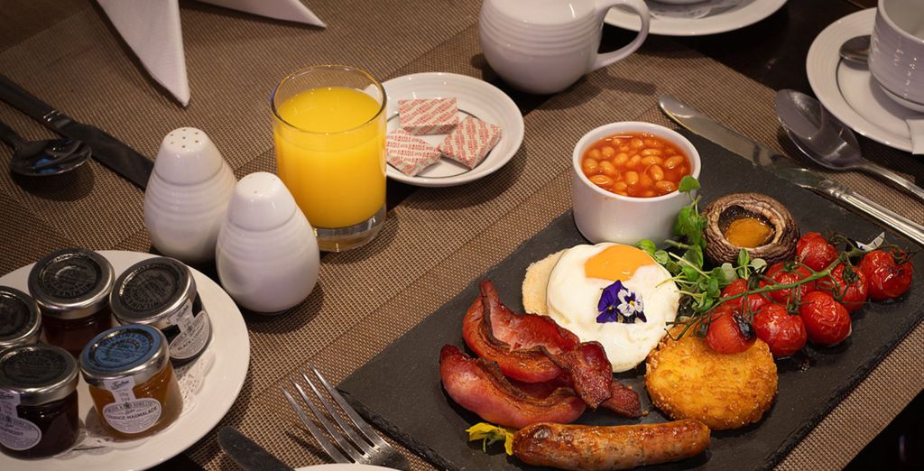Gem Strathmore Hotel 4*