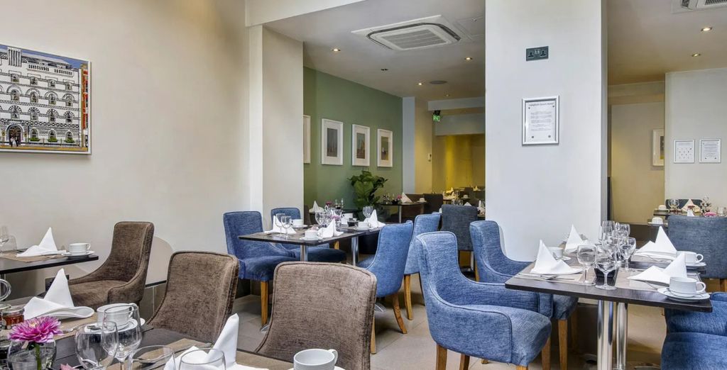 Gem Strathmore Hotel 4*
