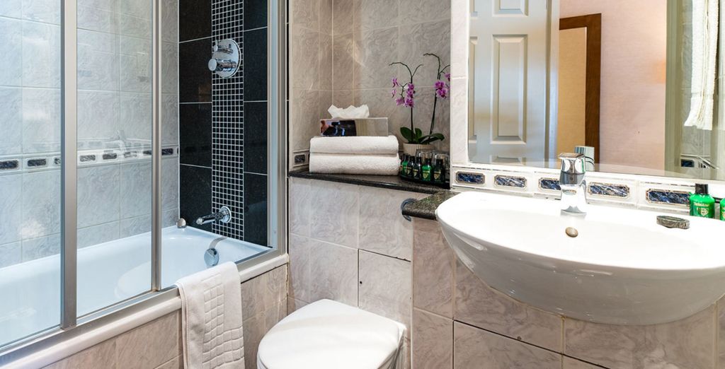 Gem Strathmore Hotel 4*
