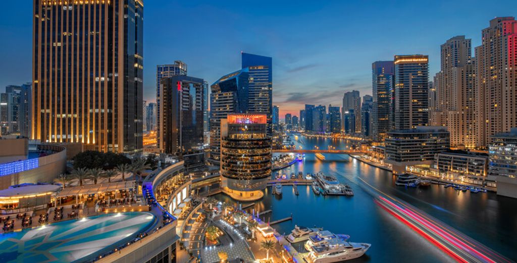 Vida Dubai Marina & Yacht Club 4*