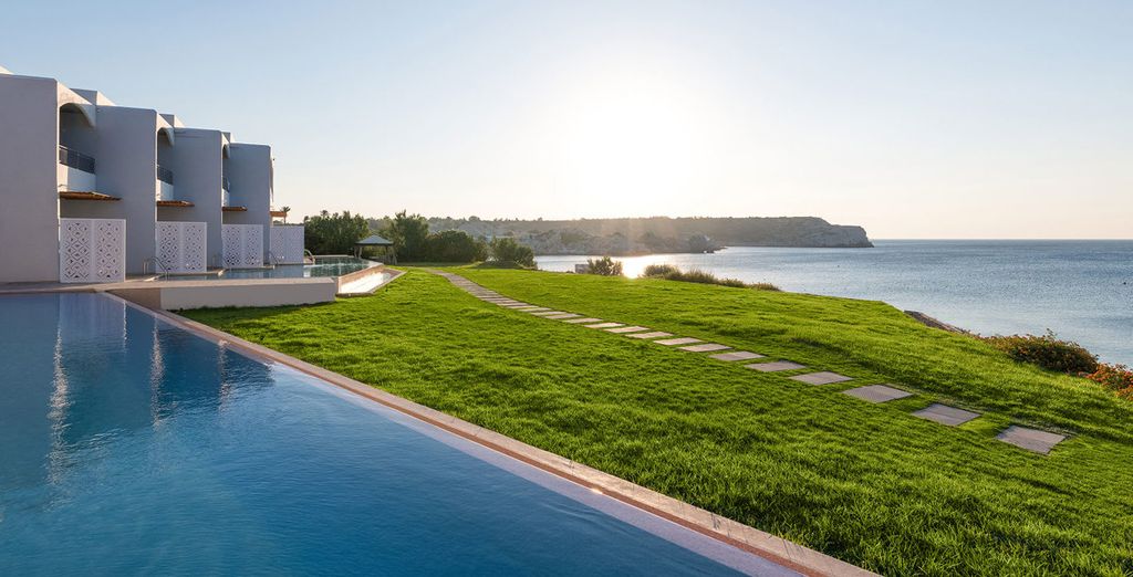 Paralos Rodos Lifestyle 4*