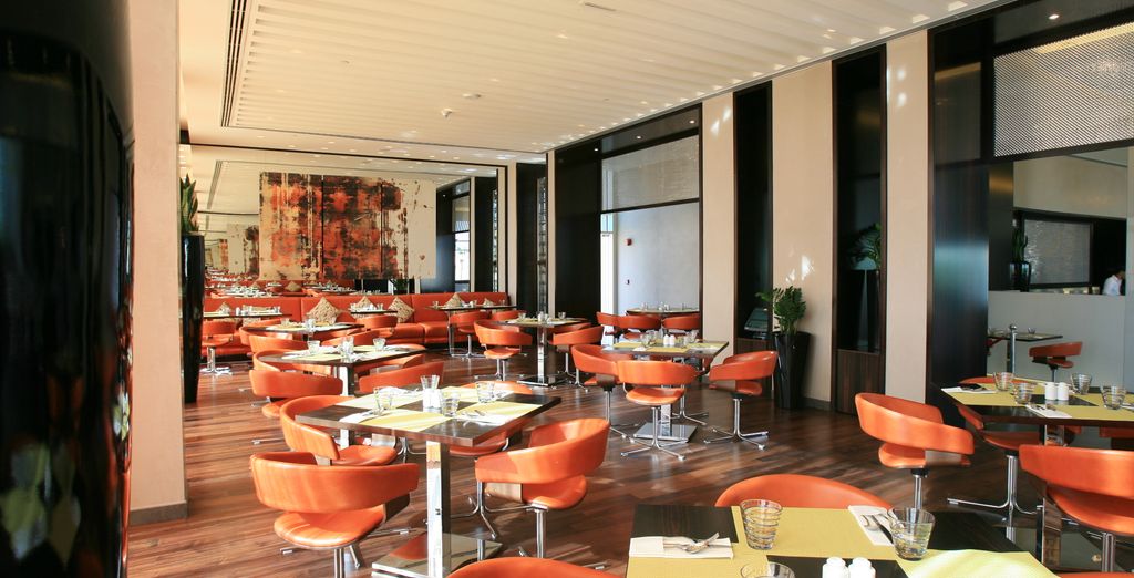 Yas Plaza Hotels 4*