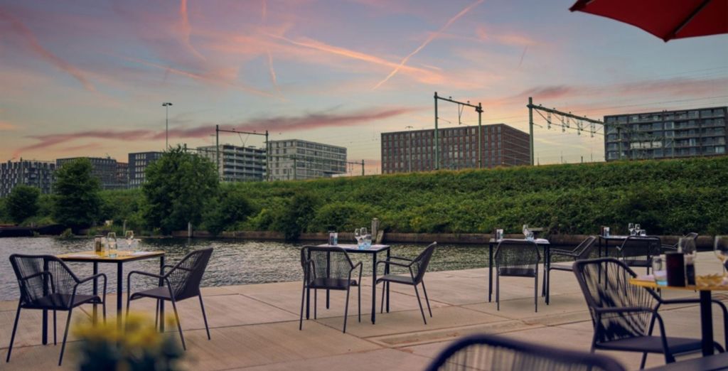 Inntel Hotels Amsterdam Landmark 4*