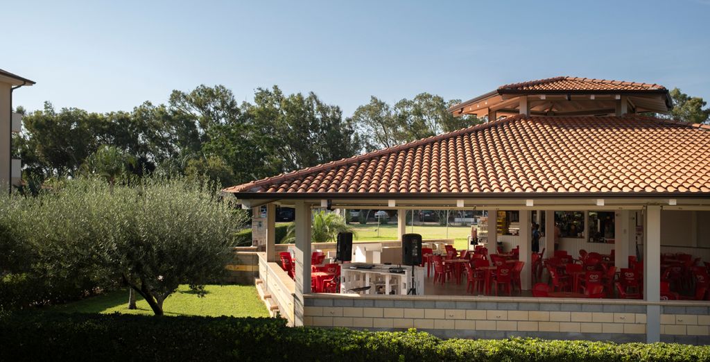 Madama Club Village 4*