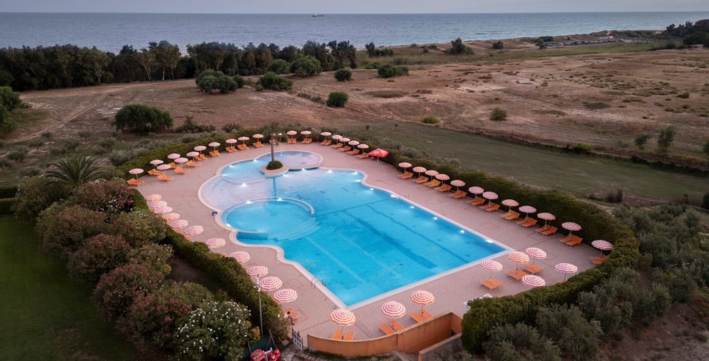 Madama Club Village 4*
