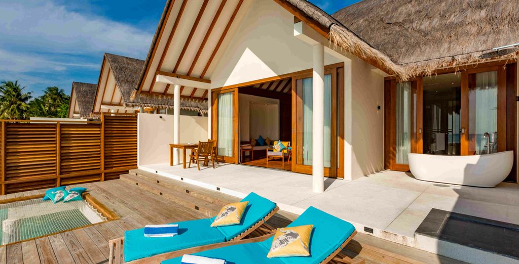 Furaveri Island Resort & Spa 5*