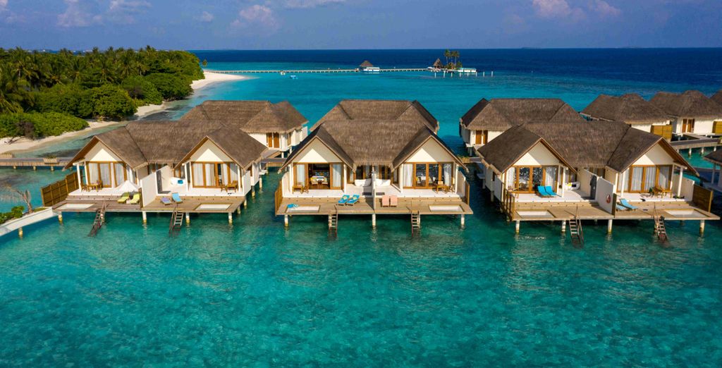 Furaveri Island Resort & Spa 5*