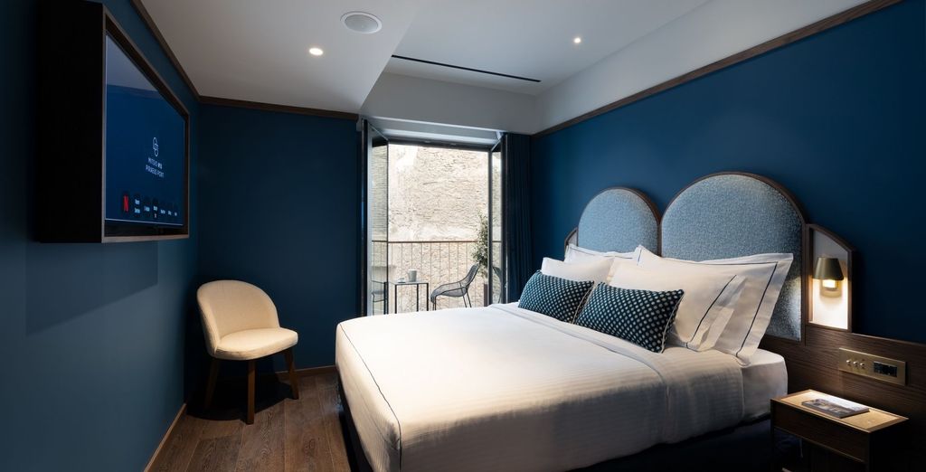 Mitsis N'U Piraeus Port 4*