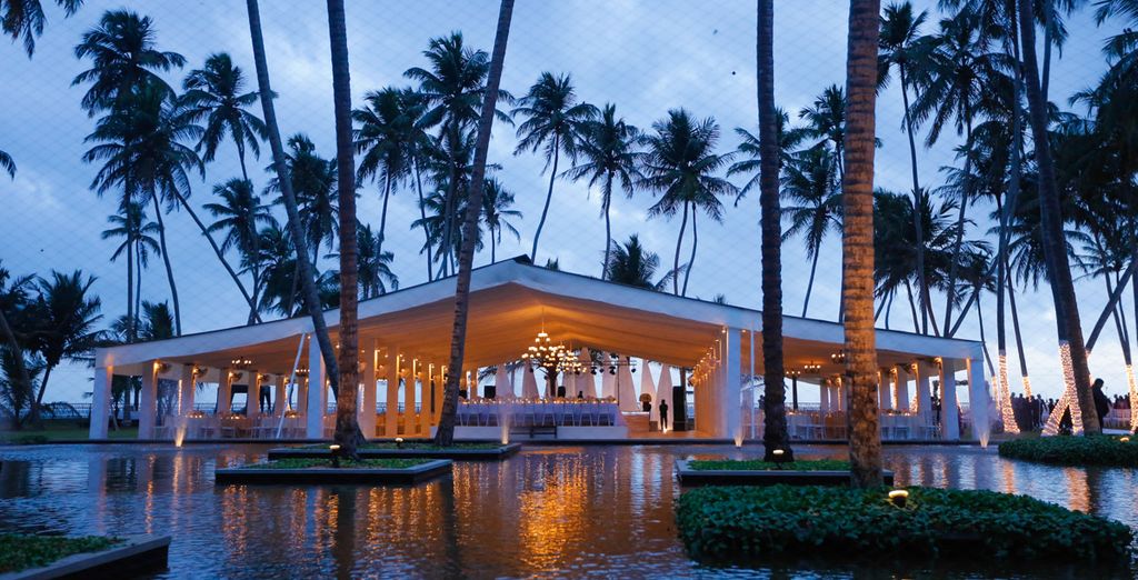 Tour privato: Alla scoperta dello Sri Lanka ed eventuale soggiorno al The Blue Water Hotel & Spa 5*