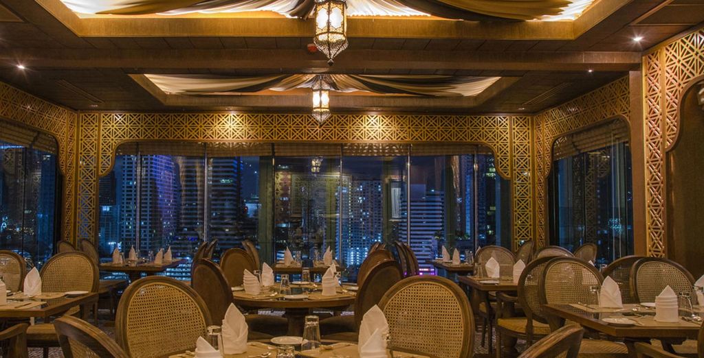 Tour di gruppo: Alla scoperta del Paese e possibile estensione al Bandara Beach Resort Phuket 4*