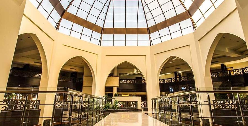 Tour di gruppo: La Valle dei Re con possibile estensione a Hurghada