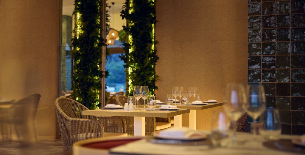 Cala San Miguel Hotel Ibiza, Curio Collection by Hilton 5* - Adults Only