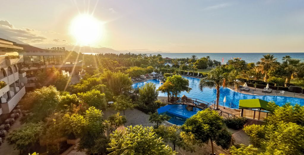 Grand Palladium Sicilia Resort & Spa 5*