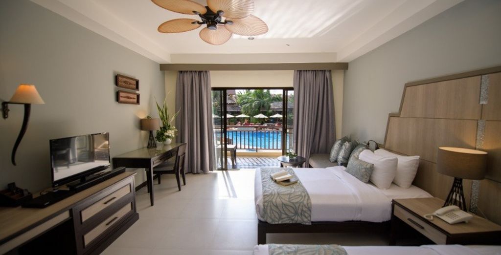 Bandara Phuket Beach Resort 4* e Krabi La Playa Resort 4* con possibile pre-estensione a Bangkok