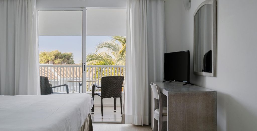 Prinsotel La Caleta 4*