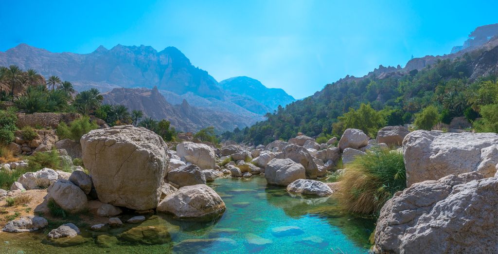 Private Rundreise Oman: Magische Wadis und goldene Wüstenträume